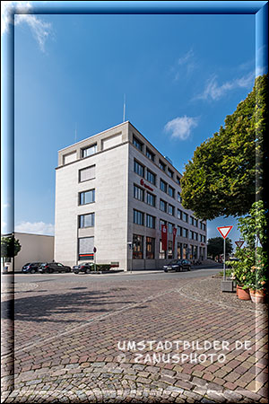 Gebäude der Sparkasse Gross-Umstadt