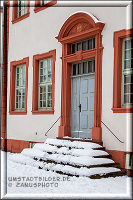 Winter in Umstadt, Rathaus Seiteneingang